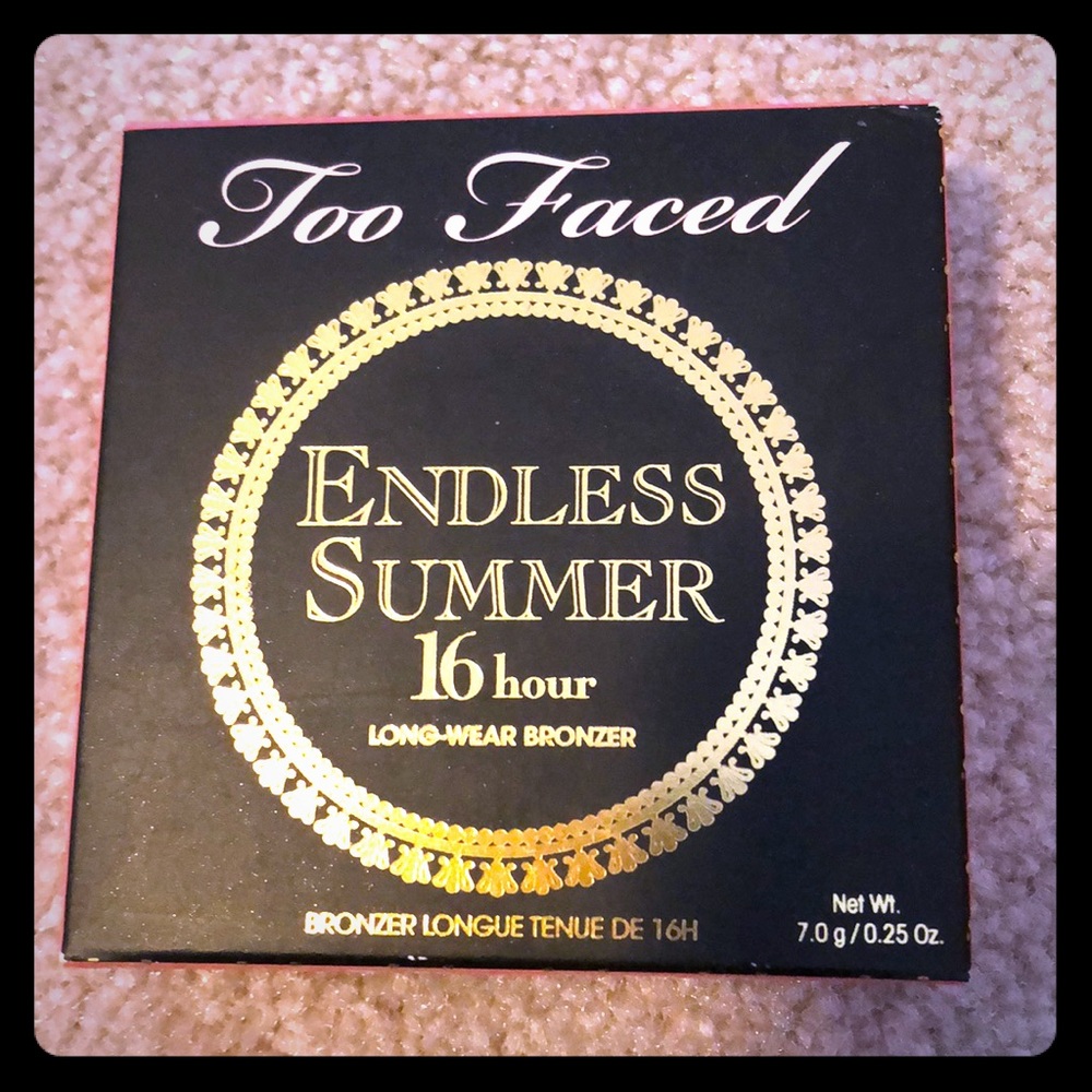 Too Faced Endless Summer Bronzer